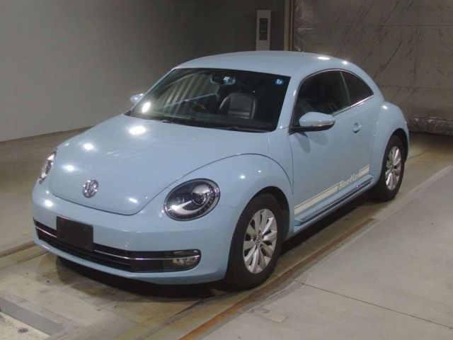 32027 Volkswagen The beetle 16CBZ 2015 г. (TAA Kinki)